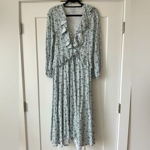 PETITE PLUME NIGHTGOWN, XS, NWOT